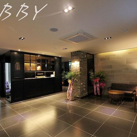 2 Heaven Hotel Lotte Waterpark Gimhae Esterno foto